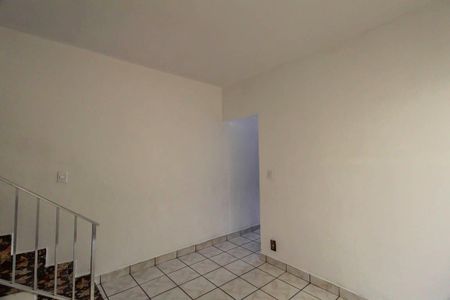 Casa à venda com 100m², 2 quartos e 2 vagasSala 2