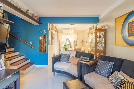 Casa de condomínio à venda com 180m², 3 quartos e 2 vagasSala