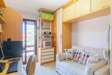 Casa de condomínio à venda com 180m², 3 quartos e 2 vagasQuarto 1