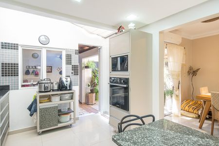 Casa de condomínio à venda com 180m², 3 quartos e 2 vagasCozinha