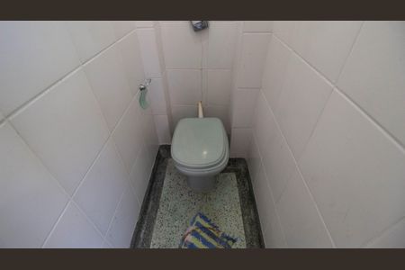 Apartamento à venda com 65m², 2 quartos e 1 vagaBanheiro de Serviço