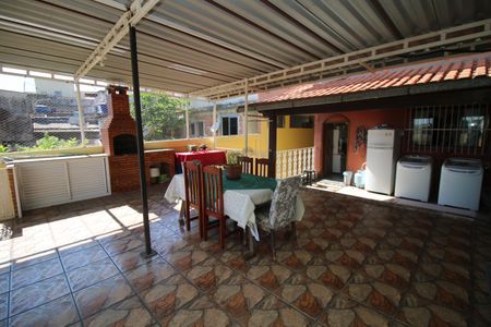 Casa à venda com 150m², 3 quartos e 4 vagasÁrea gourmet