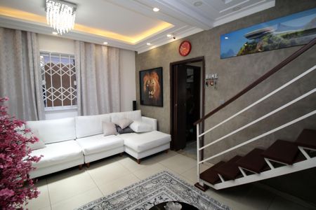 Casa à venda com 200m², 3 quartos e 1 vagaSala