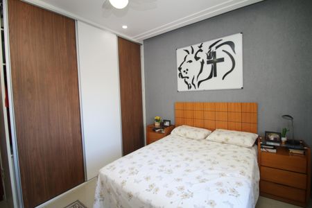 Casa à venda com 200m², 3 quartos e 1 vagaQuarto 2