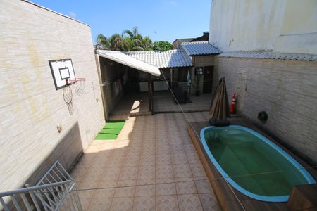 Casa à venda com 200m², 3 quartos e 1 vagaPiscina