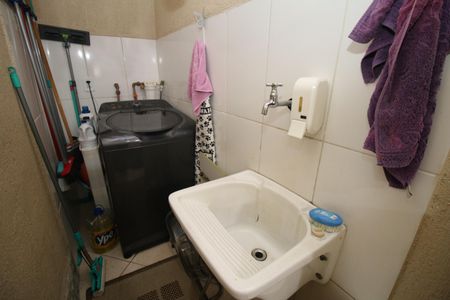 Casa à venda com 200m², 3 quartos e 1 vagaÁrea de Serviço