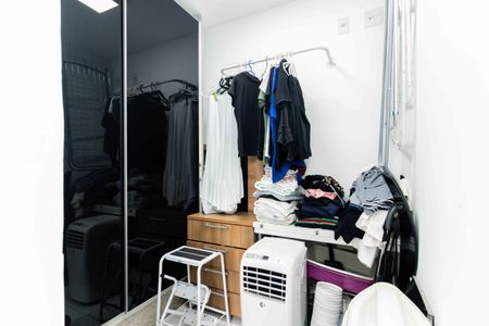 Apartamento à venda com 150m², 3 quartos e 2 vagas Apartamento à venda com 150m², 3 quartos e 2 vagasLavanderia Quarto de Serviço