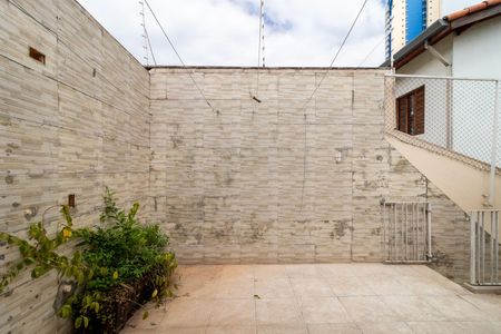 Casa para alugar com 162m², 3 quartos e 2 vagas Casa para alugar com 162m², 3 quartos e 2 vagasQuintal