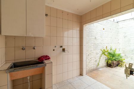 Casa para alugar com 162m², 3 quartos e 2 vagas Casa para alugar com 162m², 3 quartos e 2 vagasÁrea de Serviço