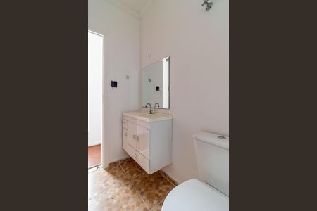 Casa para alugar com 162m², 3 quartos e 2 vagas Casa para alugar com 162m², 3 quartos e 2 vagasBanheiro