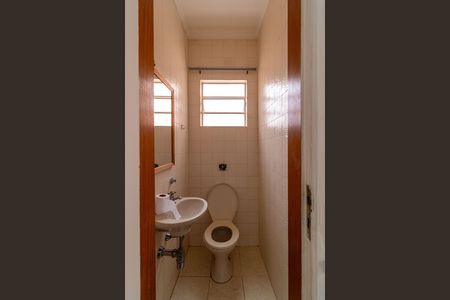 Casa para alugar com 162m², 3 quartos e 2 vagas Casa para alugar com 162m², 3 quartos e 2 vagasLavabo