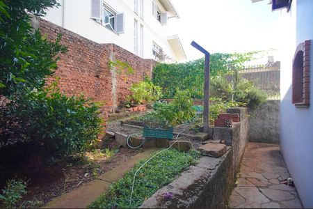 Casa à venda com 320m², 4 quartos e 5 vagasJardim