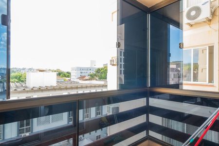 Apartamento à venda com 60m², 1 quarto e sem vagaVaranda