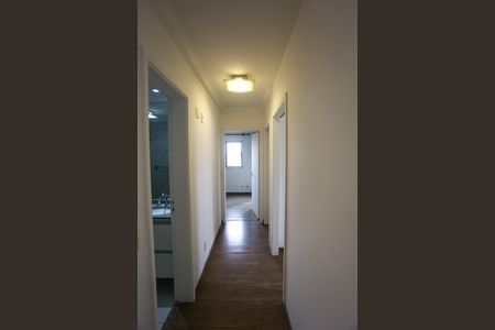 Apartamento para alugar com 72m², 3 quartos e 2 vagas Apartamento para alugar com 72m², 3 quartos e 2 vagascorredor