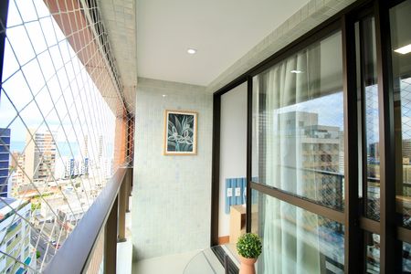 Apartamento para alugar com 22m², 1 quarto e 1 vagaVaranda