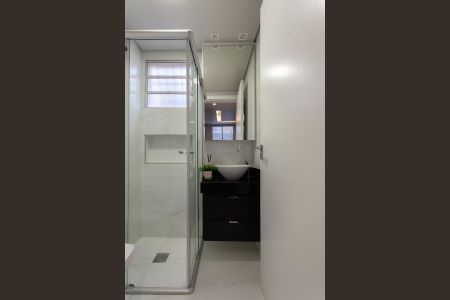 Apartamento para alugar com 56m², 2 quartos e 1 vaga Apartamento para alugar com 56m², 2 quartos e 1 vagaBanheiro