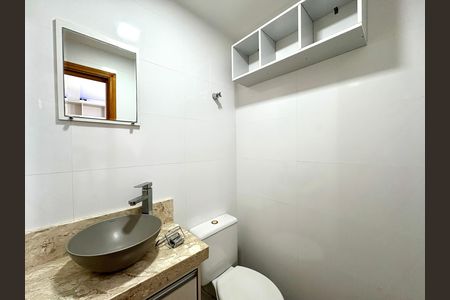 Apartamento para alugar com 105m², 3 quartos e 1 vaga Apartamento para alugar com 105m², 3 quartos e 1 vagaBanheiro da Suíte