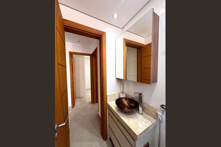 Apartamento para alugar com 105m², 3 quartos e 1 vaga Apartamento para alugar com 105m², 3 quartos e 1 vagaBanheiro Social