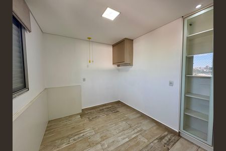 Apartamento para alugar com 105m², 3 quartos e 1 vaga Apartamento para alugar com 105m², 3 quartos e 1 vagaQuarto 2