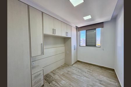 Apartamento para alugar com 105m², 3 quartos e 1 vaga Apartamento para alugar com 105m², 3 quartos e 1 vagaQuarto 1
