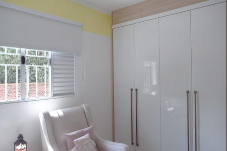 Casa de condomínio à venda com 110m², 3 quartos e 2 vagasQuarto 1