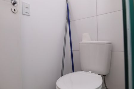 Apartamento para alugar com 34m², 2 quartos e sem vagaBanheiro
