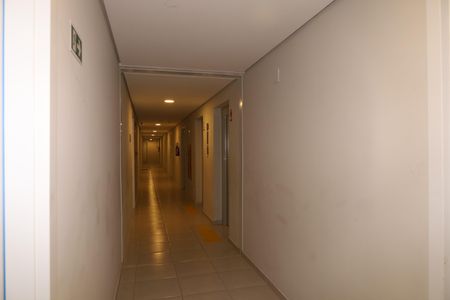 Apartamento para alugar com 34m², 2 quartos e sem vagaÁrea comum - Saguão do andar
