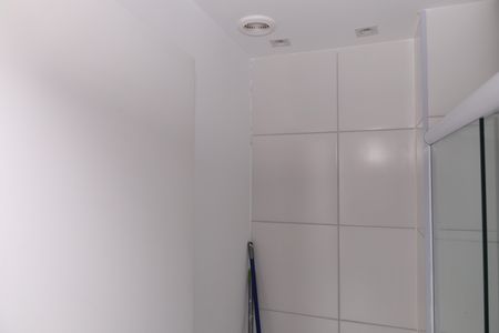 Apartamento para alugar com 34m², 2 quartos e sem vagaBanheiro