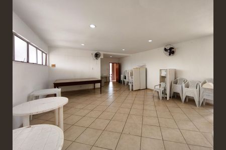 Apartamento à venda com 80m², 3 quartos e 2 vagasÁrea comum - Salão de festas