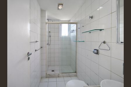 Apartamento à venda com 80m², 3 quartos e 2 vagasBanheiro Corredor