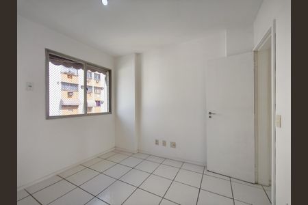 Apartamento à venda com 80m², 3 quartos e 2 vagasQuarto 3