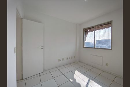 Apartamento à venda com 80m², 3 quartos e 2 vagasQuarto 1