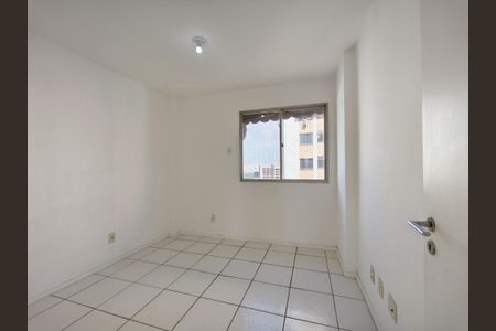 Apartamento à venda com 80m², 3 quartos e 2 vagasQuarto 3