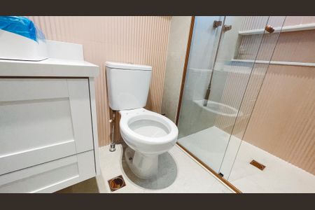 Apartamento à venda com 104m², 3 quartos e 2 vagasBanheiro da Suíte 1