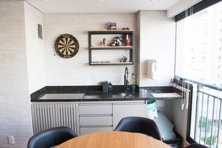 Apartamento à venda com 67m², 2 quartos e 1 vagaSala/Cozinha