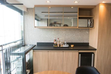Apartamento à venda com 67m², 2 quartos e 1 vagaSala/Cozinha