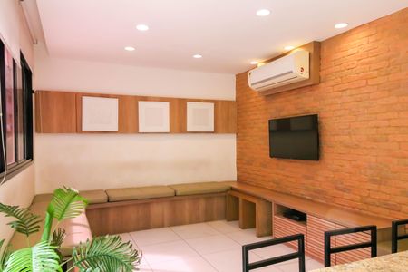 Apartamento para alugar com 56m², 2 quartos e 1 vagaÁrea comum