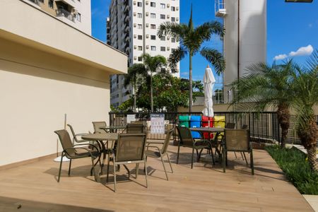 Apartamento para alugar com 56m², 2 quartos e 1 vagaÁrea comum