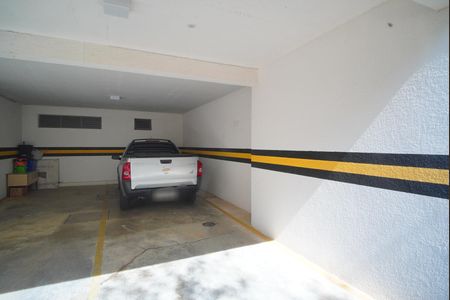 Apartamento à venda com 75m², 2 quartos e 2 vagasGaragem - Duas Vagas