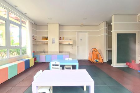 Apartamento à venda com 91m², 3 quartos e 2 vagas Apartamento à venda com 91m², 3 quartos e 2 vagasÁrea comum - Brinquedoteca