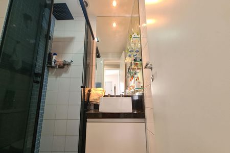 Apartamento à venda com 91m², 3 quartos e 2 vagas Apartamento à venda com 91m², 3 quartos e 2 vagasBanheiro
