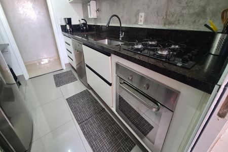 Apartamento à venda com 91m², 3 quartos e 2 vagas Apartamento à venda com 91m², 3 quartos e 2 vagasCozinha