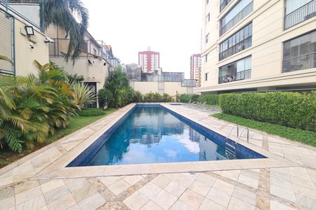 Apartamento à venda com 91m², 3 quartos e 2 vagas Apartamento à venda com 91m², 3 quartos e 2 vagasÁrea comum - Piscina