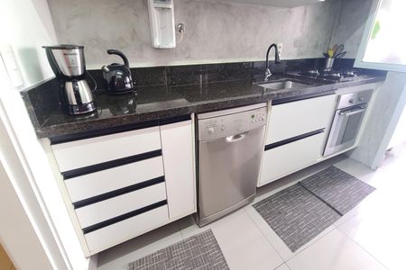 Apartamento à venda com 91m², 3 quartos e 2 vagas Apartamento à venda com 91m², 3 quartos e 2 vagasCozinha
