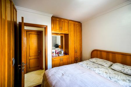 Apartamento à venda com 93m², 3 quartos e 2 vagas Apartamento à venda com 93m², 3 quartos e 2 vagasSuíte