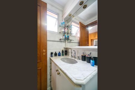 Apartamento à venda com 93m², 3 quartos e 2 vagas Apartamento à venda com 93m², 3 quartos e 2 vagasBanheiro da suíte