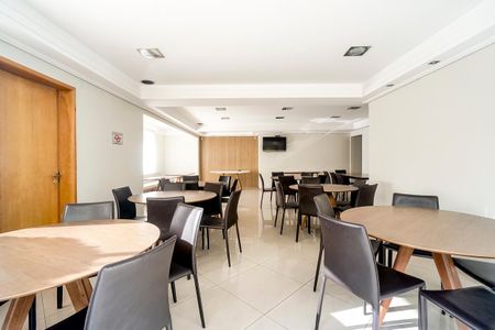 Apartamento à venda com 93m², 3 quartos e 2 vagas Apartamento à venda com 93m², 3 quartos e 2 vagasÁrea comum - Salão de festas