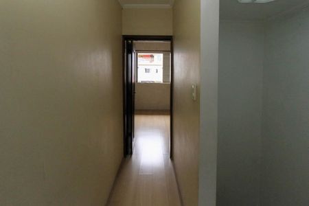 Casa à venda com 120m², 2 quartos e 2 vagasCorredor