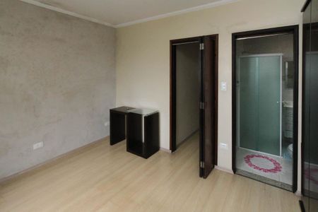 Casa à venda com 120m², 2 quartos e 2 vagasSuite