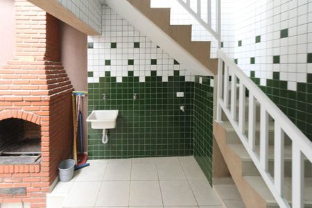 Casa à venda com 120m², 2 quartos e 2 vagasQuintal